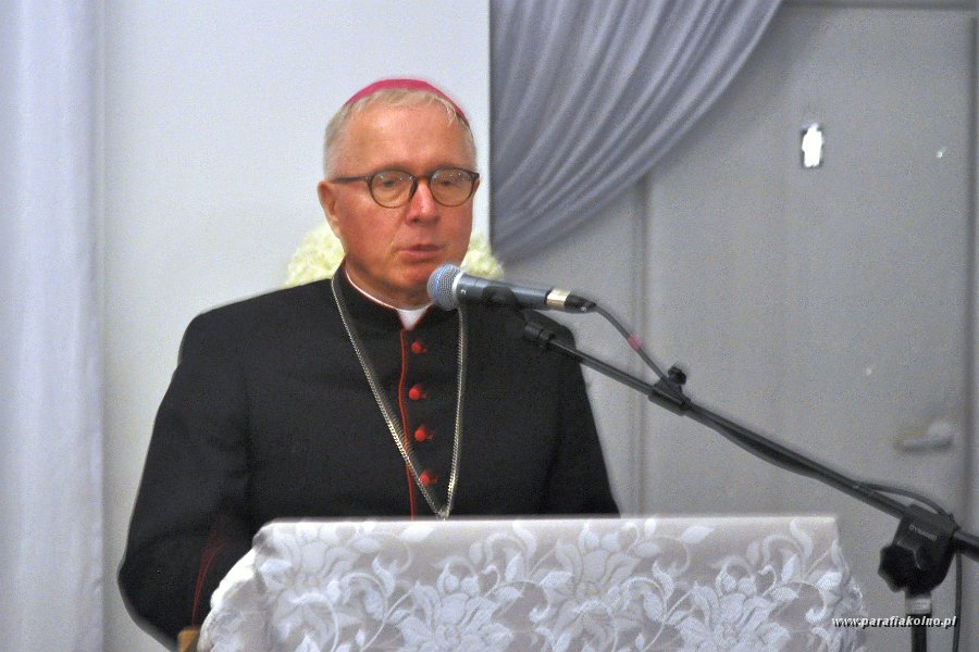 144 Odwiedziny biskupa Stepnowskiego.jpg